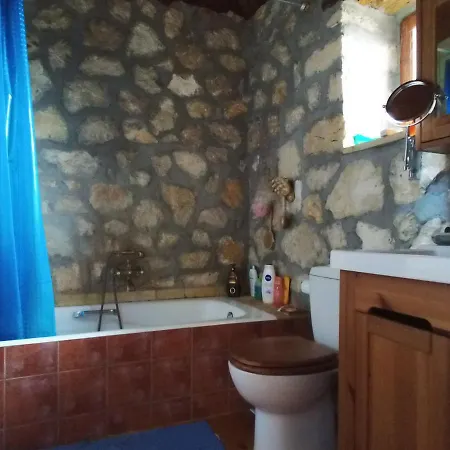 Chalet Arli House Ano Trikala