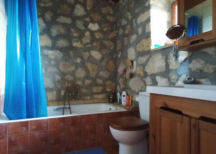 شاليه Arli House أنو تريكالا