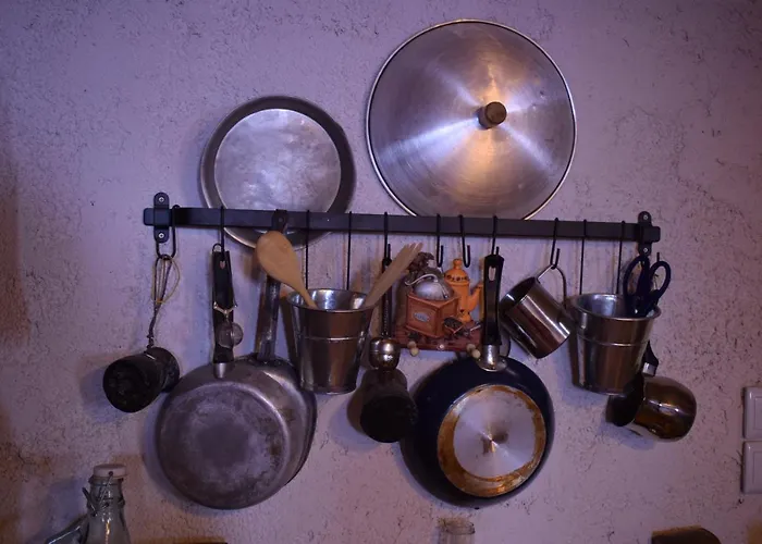 Arli House شاليه أنو تريكالا